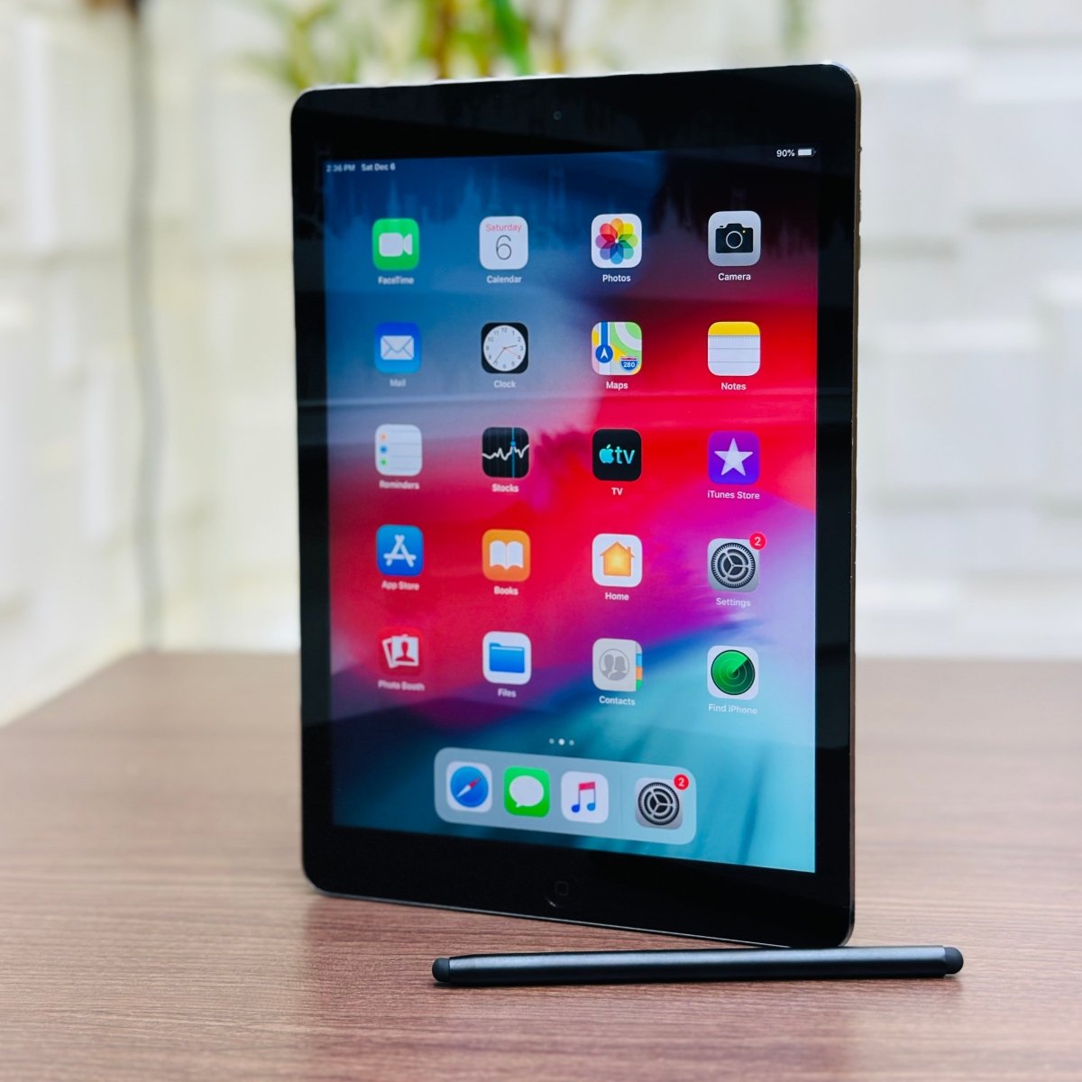 Apple iPad Air - 32GB - WiFi + SIM - Space Grey product photo from Shopinverse